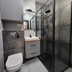 Handy - Mieszkania Na Doby W Centrum Rzeszowa Apartman *