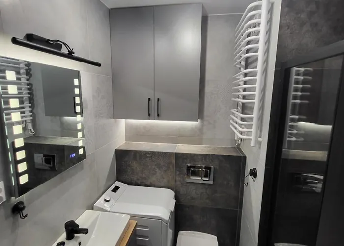 Handy - Mieszkania Na Doby W Centrum Rzeszowa *